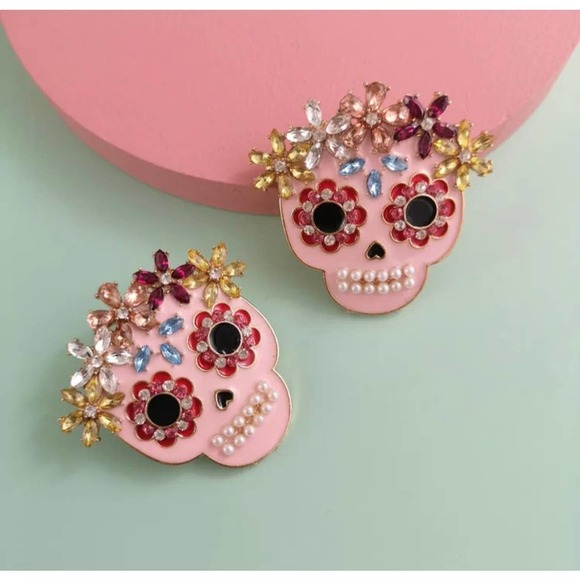 DAY of the dead Skull Stud Earrings rhinestone Embellished Pink Large - Picture 3 of 7